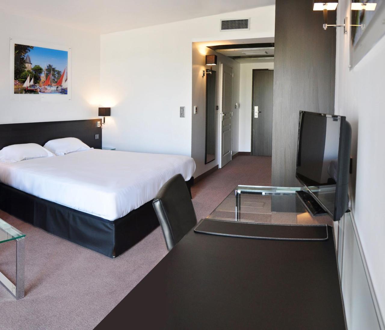 โกลเดน ทิวลิป ปอร์นิค Aparthotel ปอร์นิก ภายนอก รูปภาพ