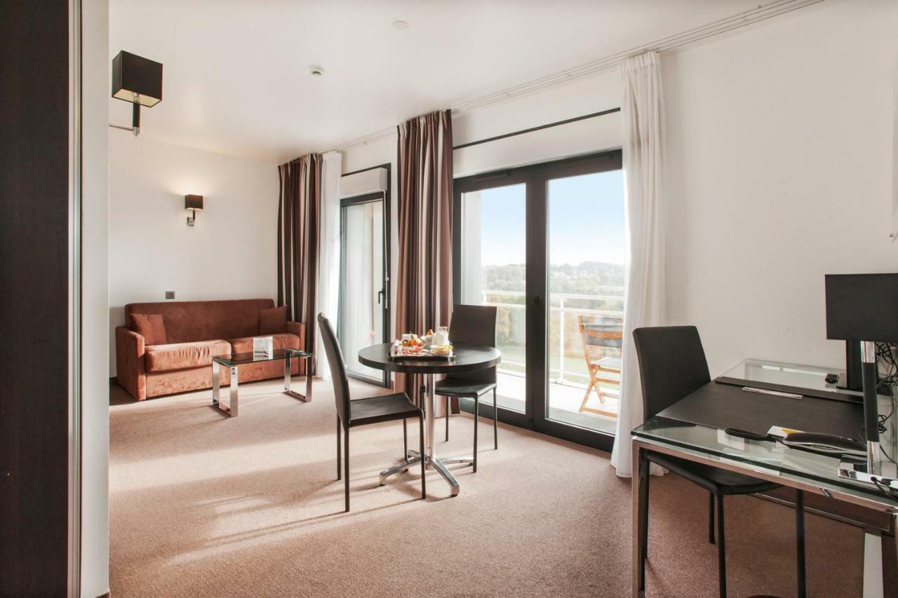 โกลเดน ทิวลิป ปอร์นิค Aparthotel ปอร์นิก ภายนอก รูปภาพ