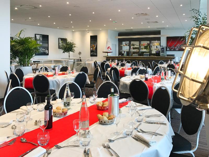 โกลเดน ทิวลิป ปอร์นิค Aparthotel ปอร์นิก ภายนอก รูปภาพ